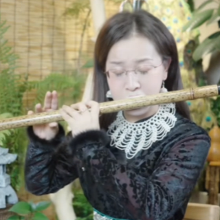 梅兰兰  正在直播...